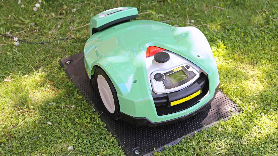 Lawn Love Made Easy: Discovering the Ultimate Robot Mower Champions