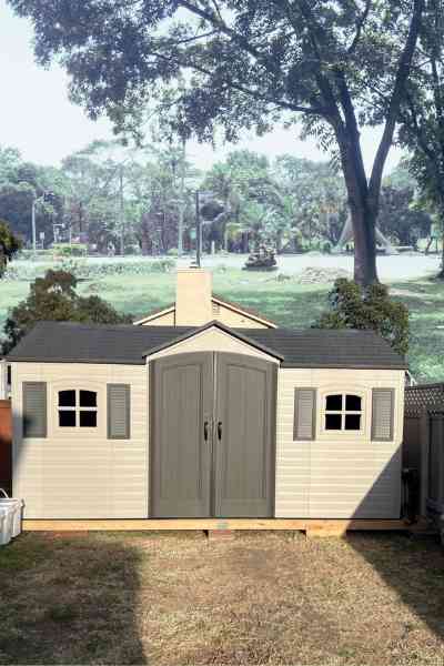 Lifetime 6446 Outdoor Storage Shed