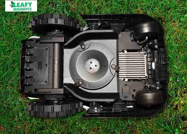 ECOVACS Goat O1000 RTK Robot Lawn Mower